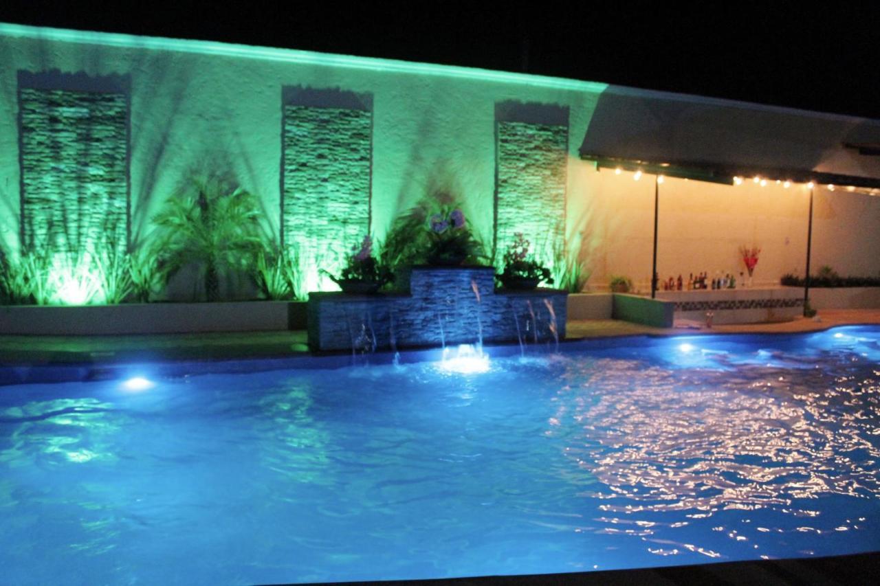 Hotel Y Restaurante Villas Del Sol Jalpan de Serra Exterior foto